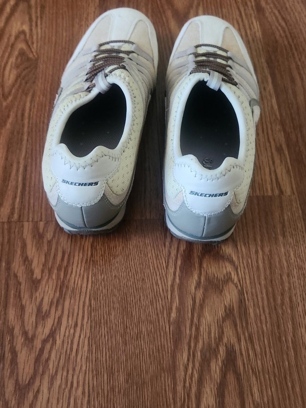 Skechers Women's White and Light Gray Sneakers - Picture 4 of 5